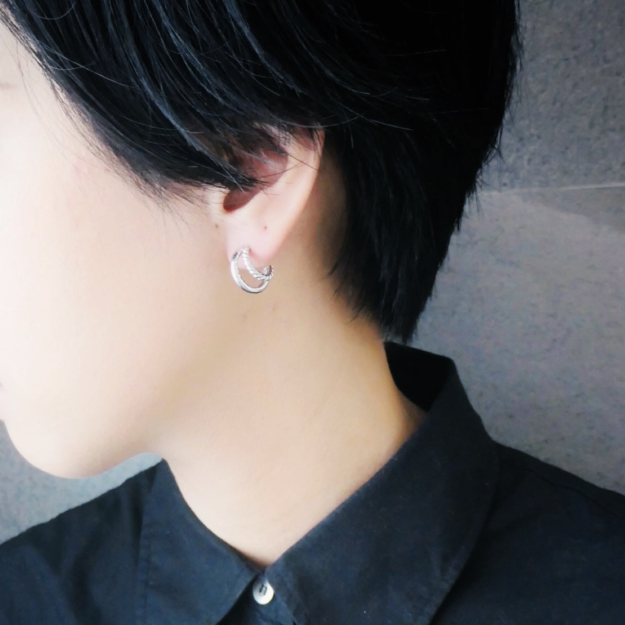 【SE211102】 Sterling Silver Hoop Earrings
