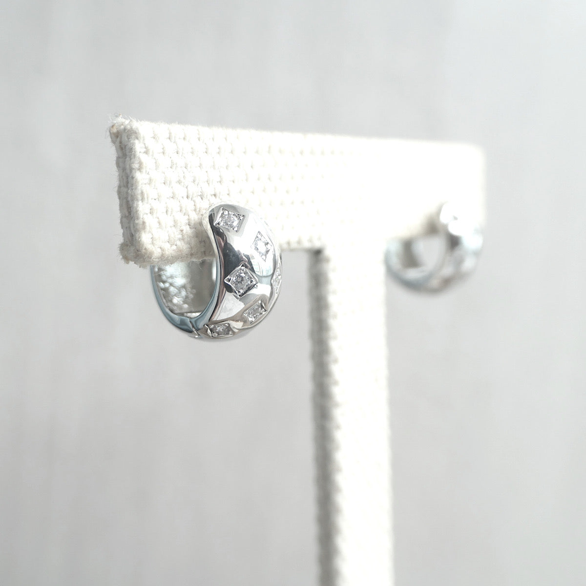 【SE230205】Sterling Silver Hoop Earrings
