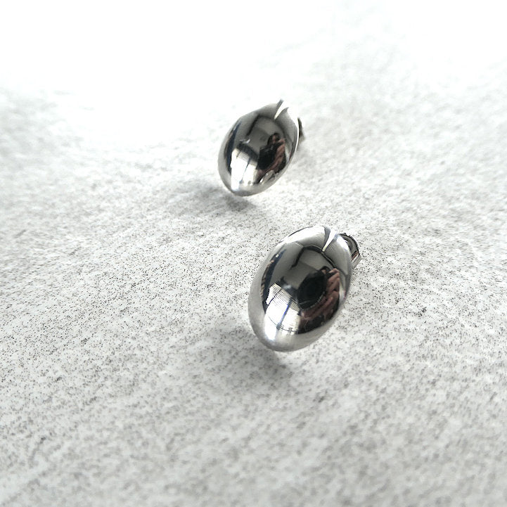 【SE210205】 Sterling Silver Stud Earrings 