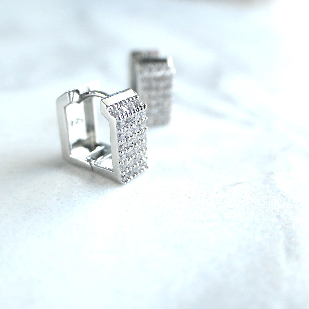 【SE220808】 Sterling Silver Hoop Earrings
