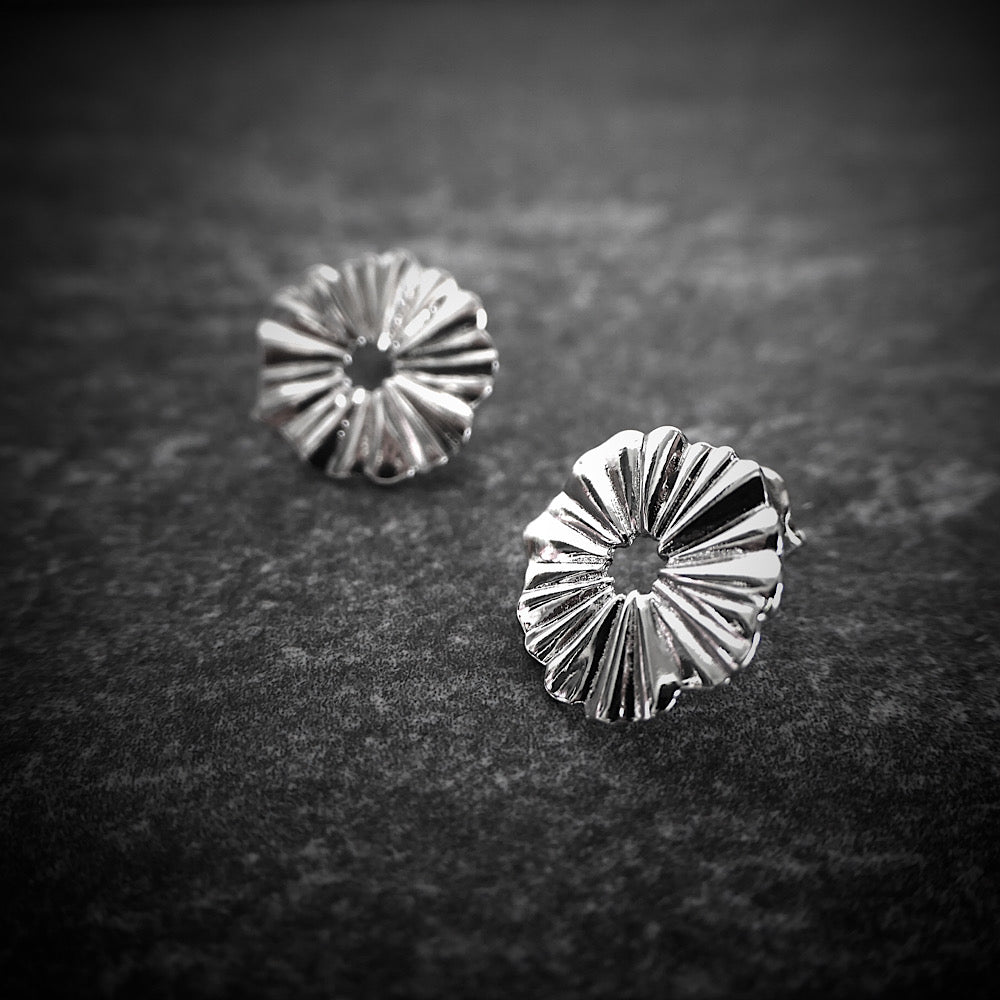 【SE210807】 Sterling Silver Stud Earrings
