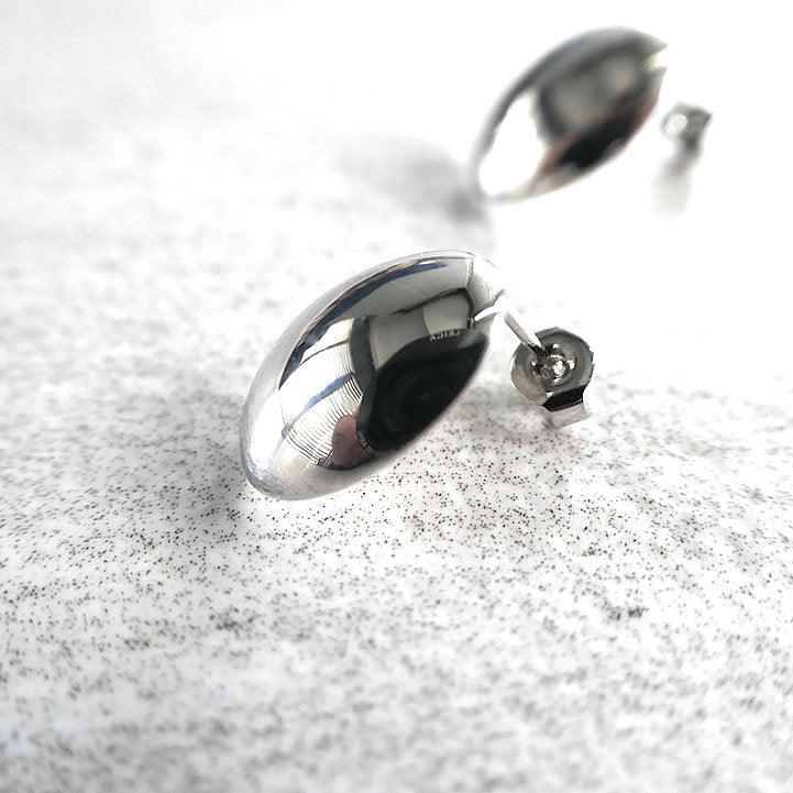 【SE210205】 Sterling Silver Stud Earrings 