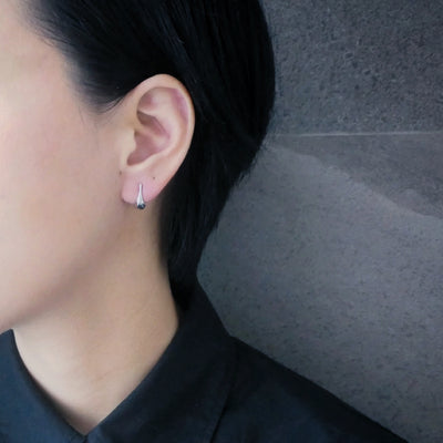 【CS201009】 Sterling Silver Huggie Earrings