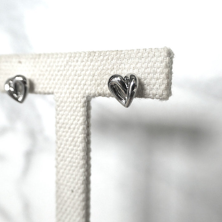 【CS210706】 Sterling Silver Stud Earrings
