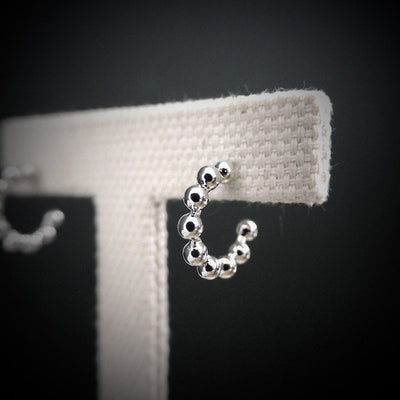 【CS200401】 Sterling Silver Huggie Earrings