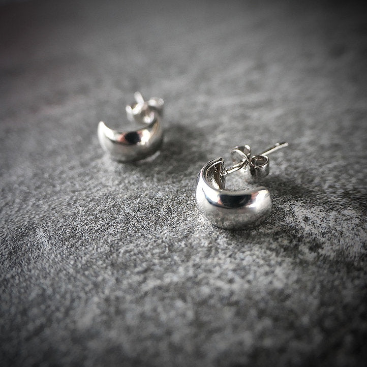 【CS201211】 Sterling Silver Huggie Earrings