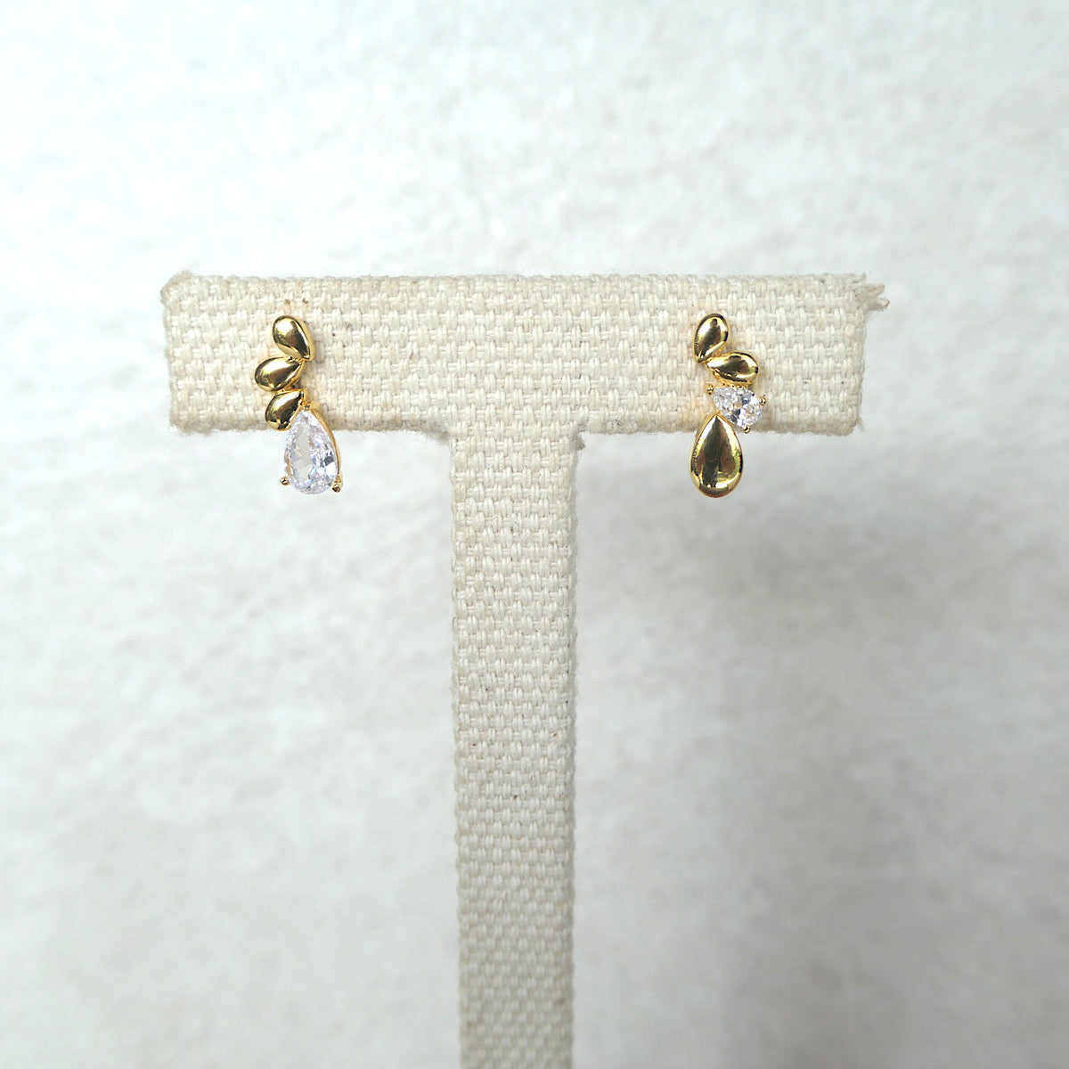 【GE220208】Gold Vermeil Stud Earrings
