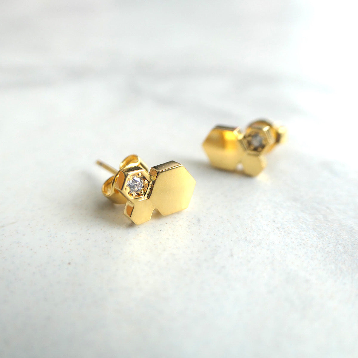 【GE220209】Gold Vermeil Stud Earrings
