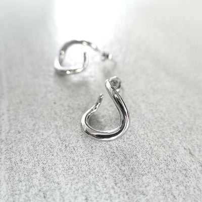 【CS210504】 Sterling Silver Stud Earrings