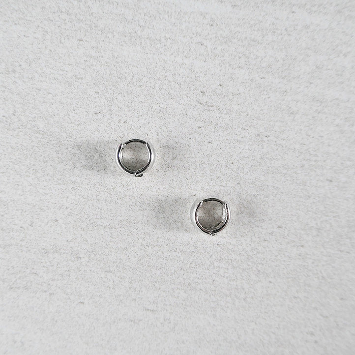 【CS201210】 Sterling Silver Huggie Earrings