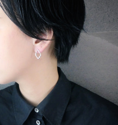 【CS191024】 Sterling Silver Stud Earrings