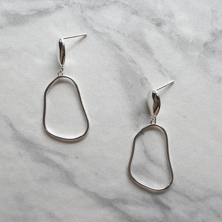 【CS200314】 Sterling Silver Dangle Earrings