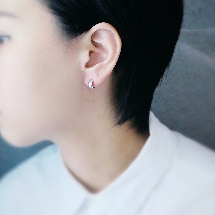 【CS201211】 Sterling Silver Huggie Earrings