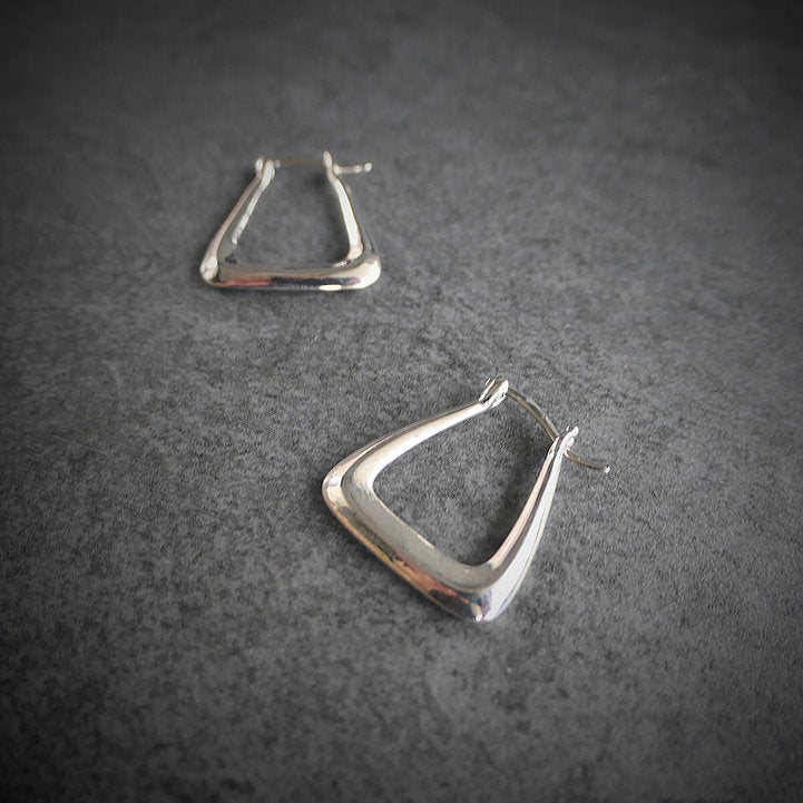 【CS200203】Sterling Silver Hoop Earrings