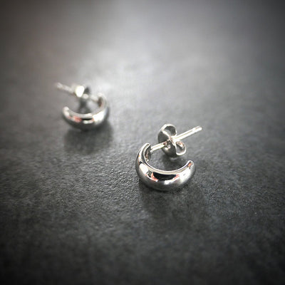 【CS200605】 Sterling Silver Huggie Earrings