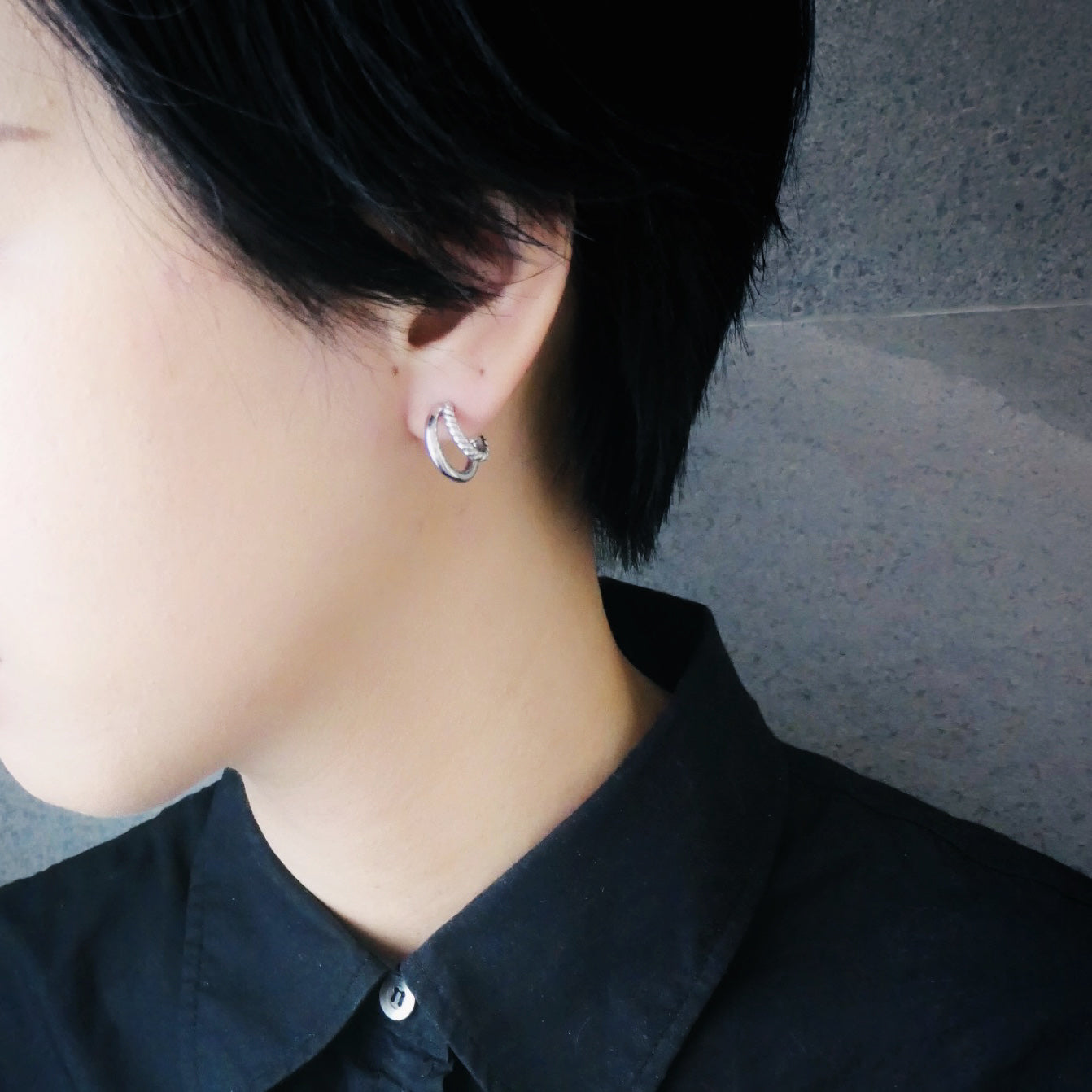 【SE211102】 Sterling Silver Hoop Earrings
