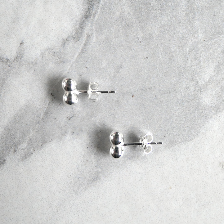 【CS200902】 Sterling Silver Stud Earrings