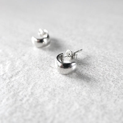 【CS201211】 Sterling Silver Huggie Earrings