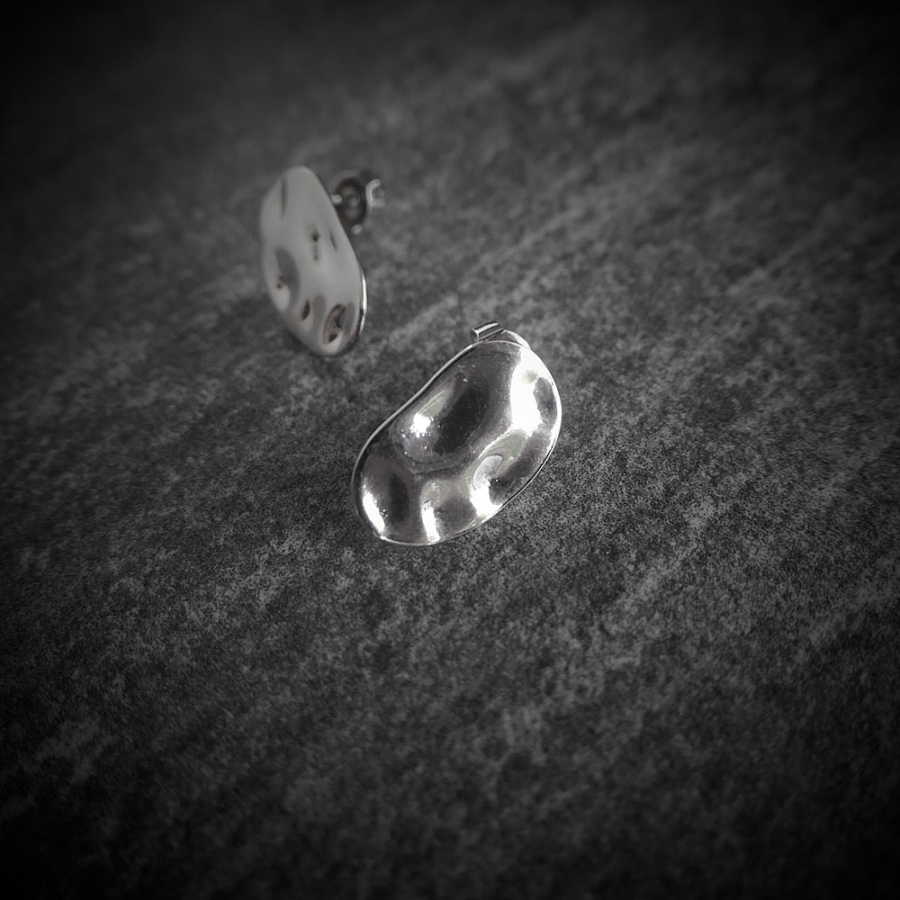 【SE210806】 Sterling Silver Stud Earrings
