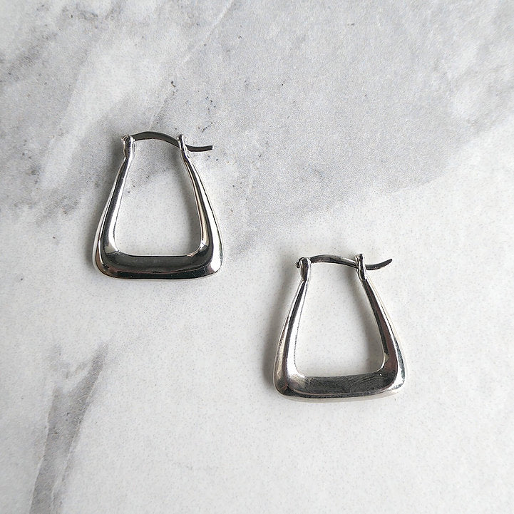 【CS200203】Sterling Silver Hoop Earrings