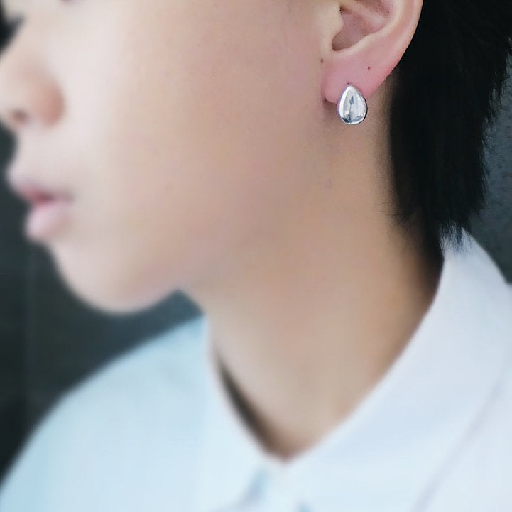 【SE210202】 Sterling Silver Stud Earrings 