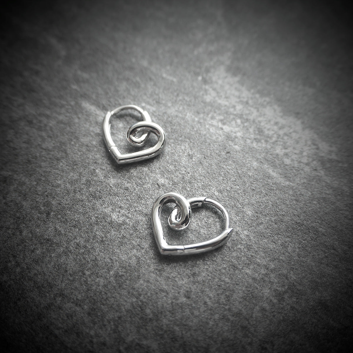 【SE221110】Sterling Silver Hoop Earrings
