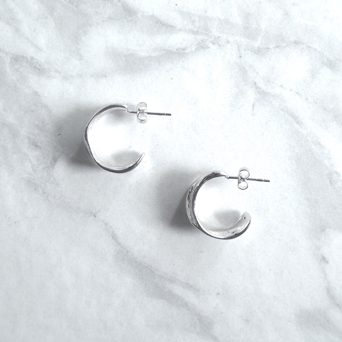 【CS191036】Sterling Silver Hoop Earrings