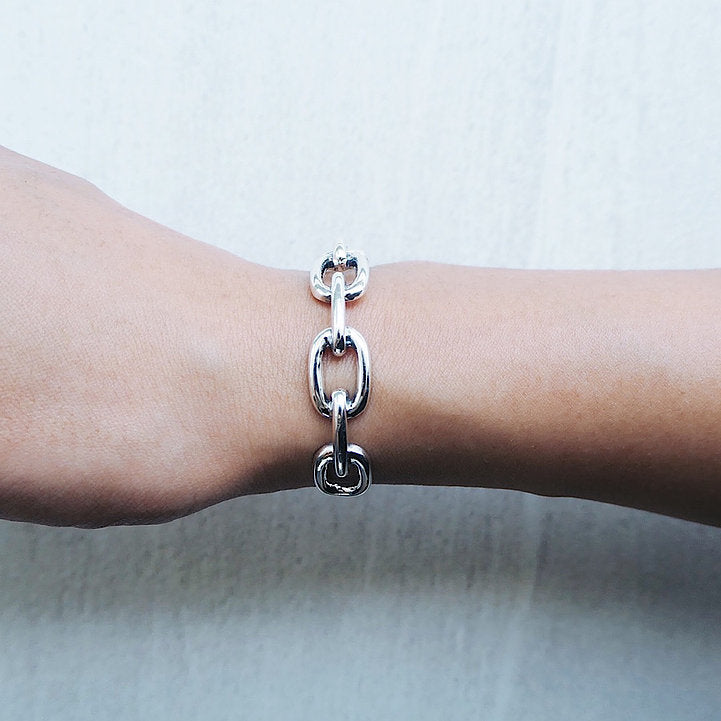 【LB210101】 Sterling Silver Bangle