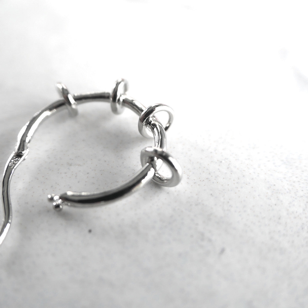 【SE211202】 Sterling Silver Hoop Earrings