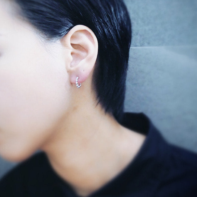 【CS200401】 Sterling Silver Huggie Earrings