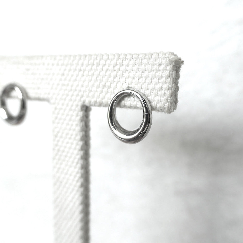 【SE210801】 Sterling Silver Stud Earrings
