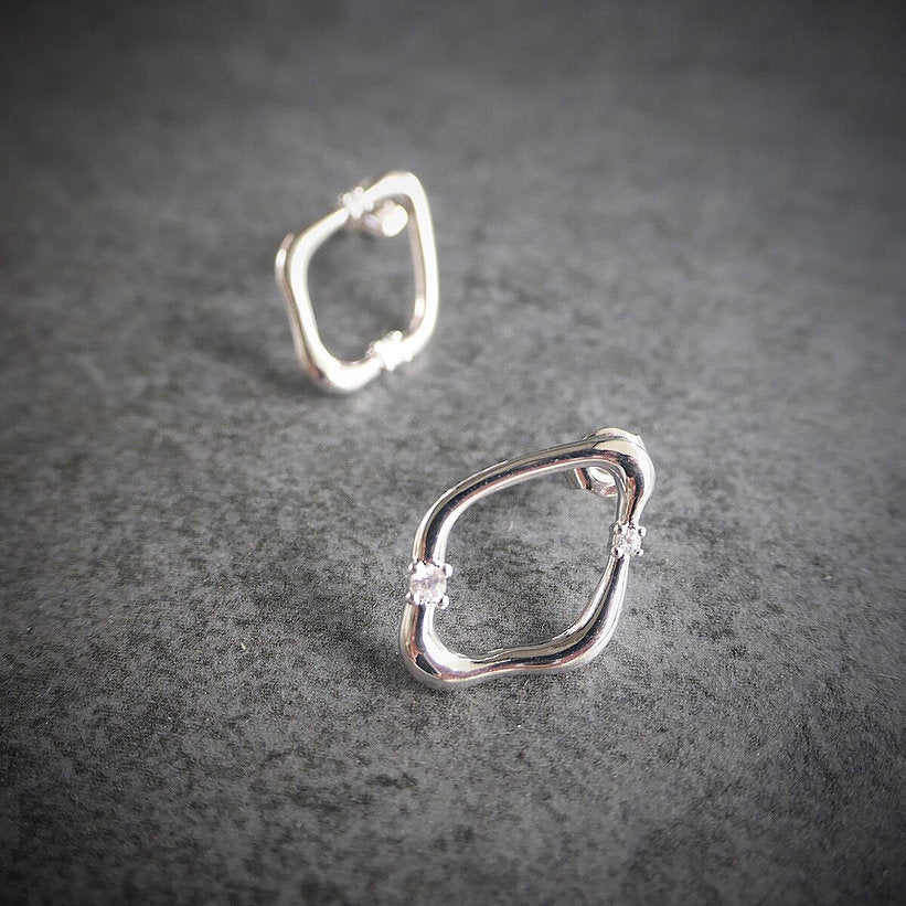 【CS191024】 Sterling Silver Stud Earrings