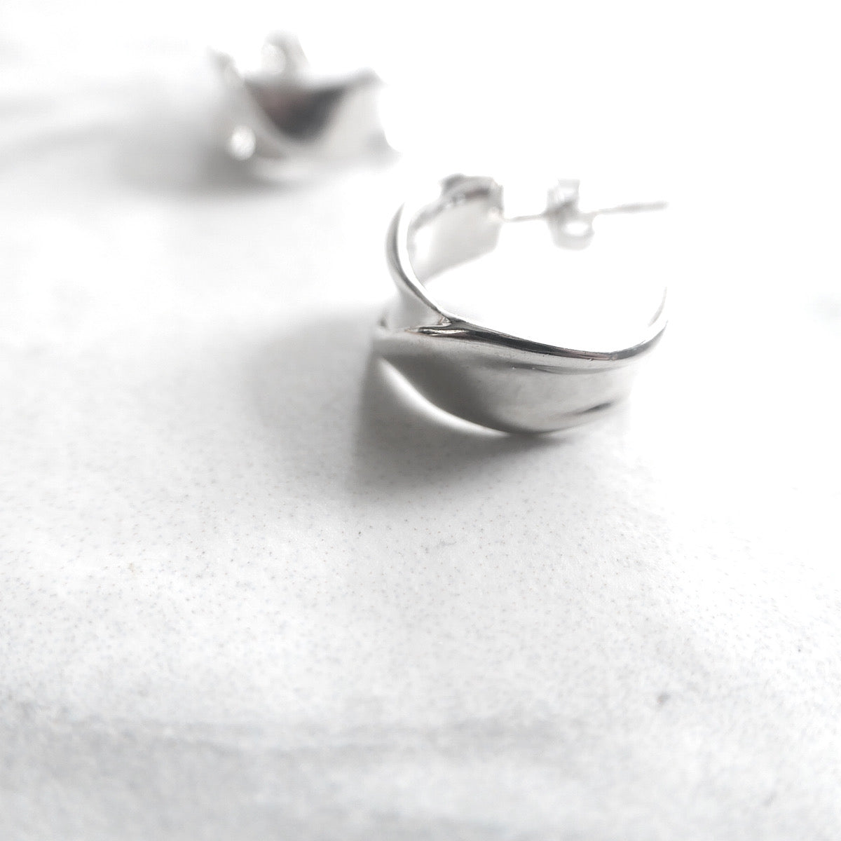 【CS191036】Sterling Silver Hoop Earrings