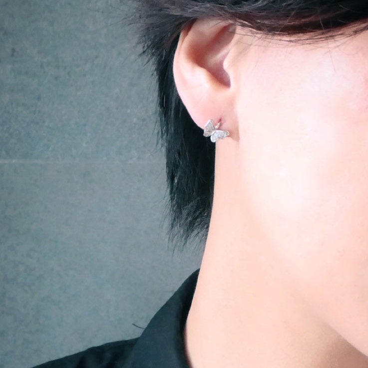 【SE221103】Sterling Silver Huggie Earrings
