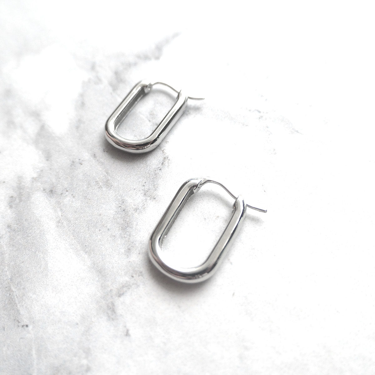 【CS191205】Sterling Silver Hoop Earrings